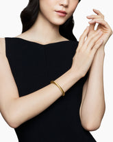 Modern Oval Cablespira® Bracelet in 18K Yellow Gold, 7mm